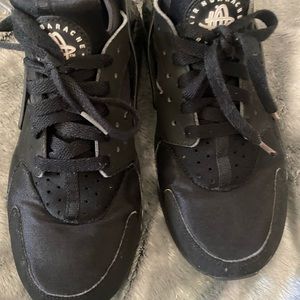 Black Air Nike  huarache size 8